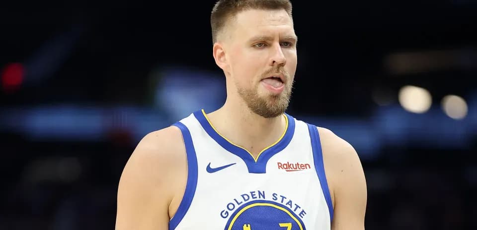 Jugador de Golden State durante un partido de baloncesto