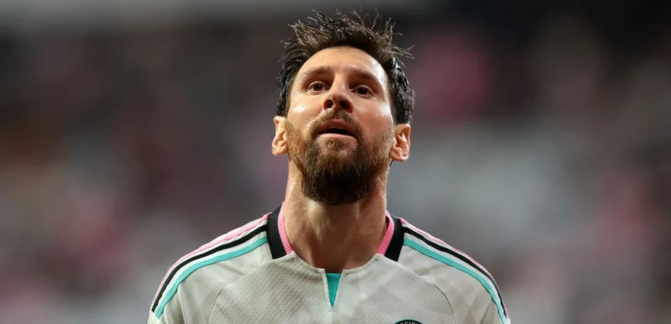 Jugador con camiseta de Inter Miami en el campo