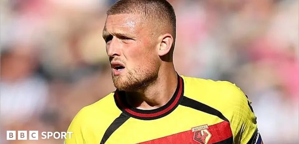 Jugador de Watford en acción durante el partido