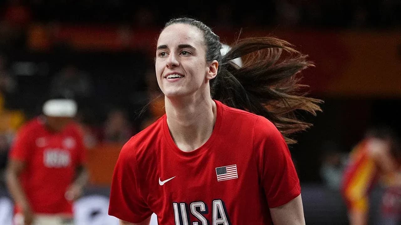 Jugadora de baloncesto de Estados Unidos en calentamiento