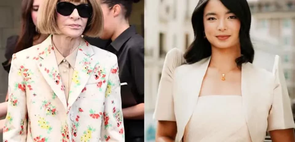 Dos mujeres en trajes elegantes posando para la cámara