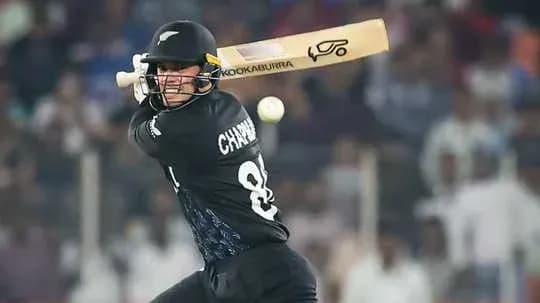 Jugador de cricket bateando en un partido