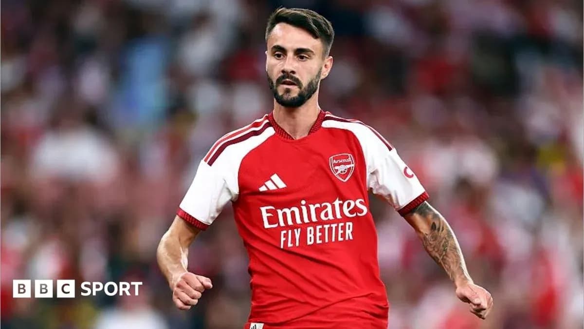 Jugador de Arsenal celebrando durante un partido
