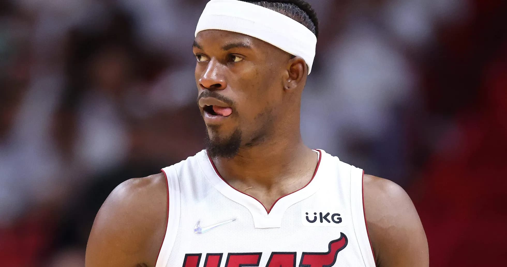 Jugador de Miami Heat en acción durante el partido Jugador de Miami Heat en acción durante el partido