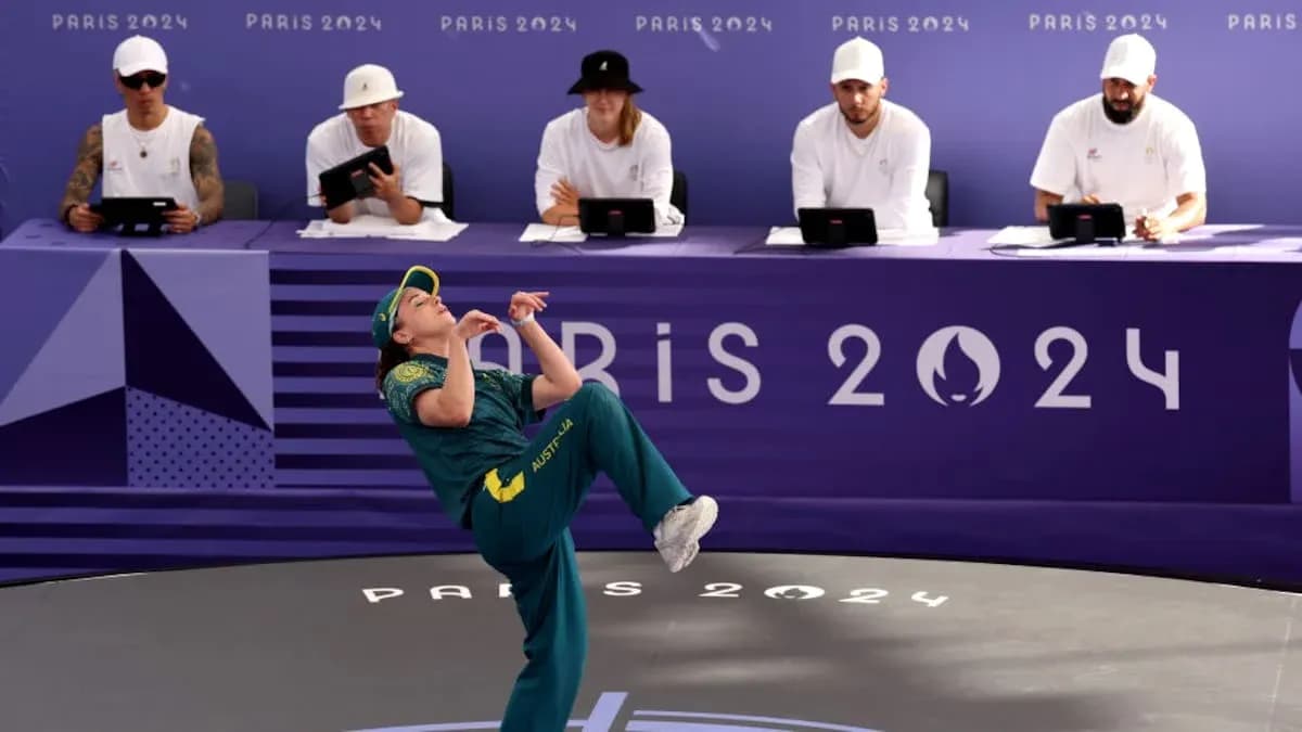 Atleta de Australia compitiendo en evento París 2024 Atleta de Australia compitiendo en evento París 2024