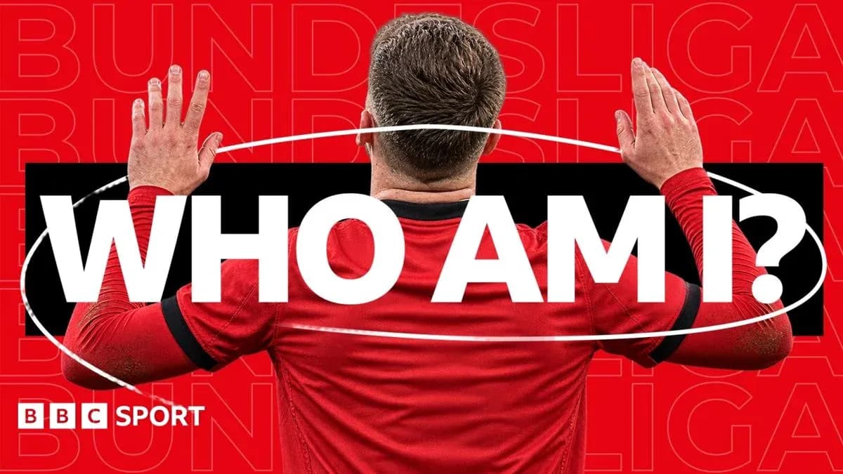 Jugador de espaldas con camiseta roja en Bundesliga Jugador de espaldas con camiseta roja en Bundesliga