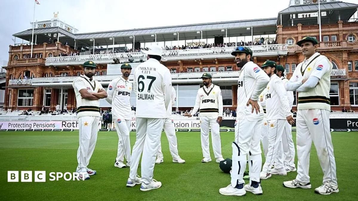 Jugadores de cricket de Pakistán en Lord's Jugadores de cricket de Pakistán en Lord's